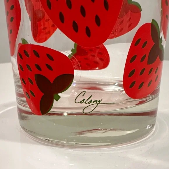 Colony Glass Strawberry-Patterned Tumblers - Picture 3 of 10
